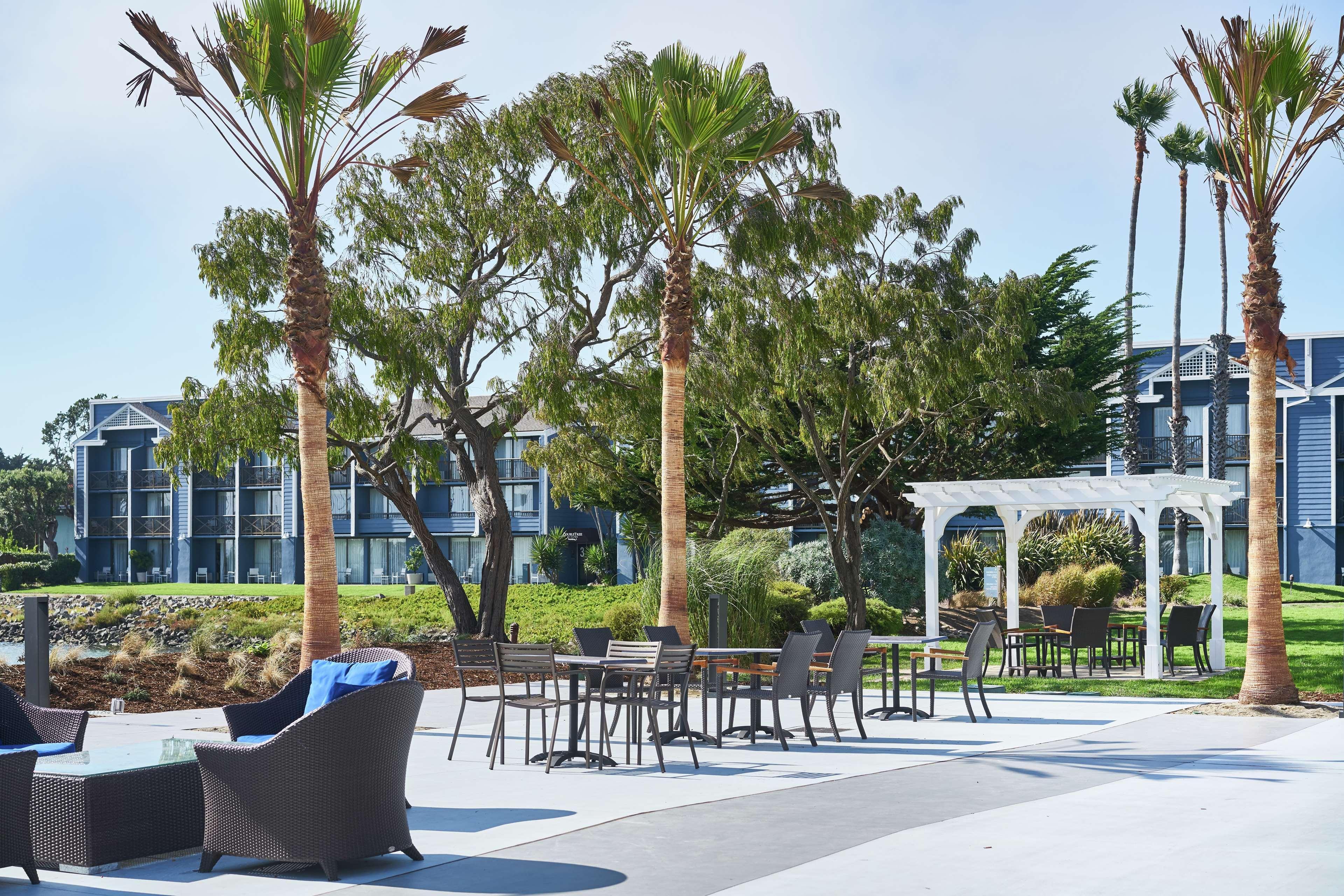 Doubletree By Hilton Hotel Berkeley Marina Exteriér fotografie